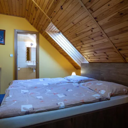 Palusak بيت ضيافة Stará Lesná