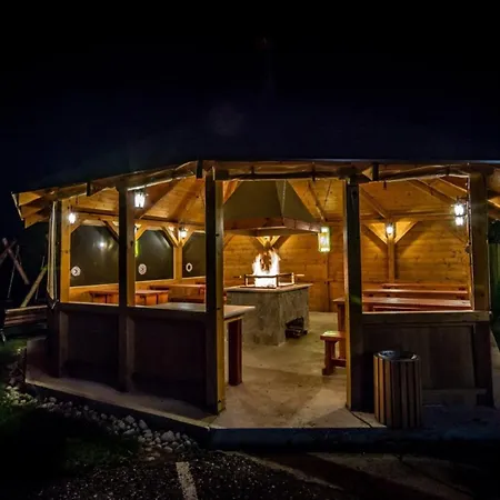 بيت ضيافة Palusak 2*